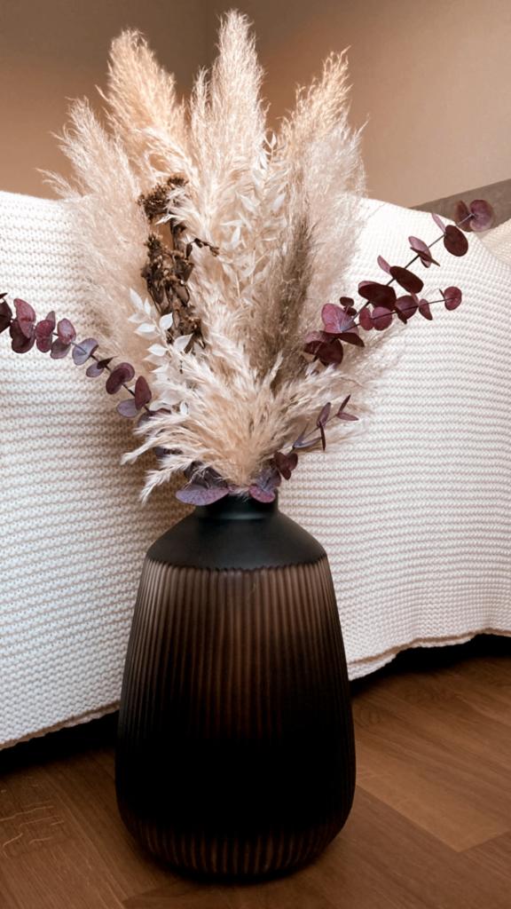 Impressionen_makralyn_trockenblumen_driedflowers_pampas_eucalyptus_decor_homedecor_flowers_flower_forever